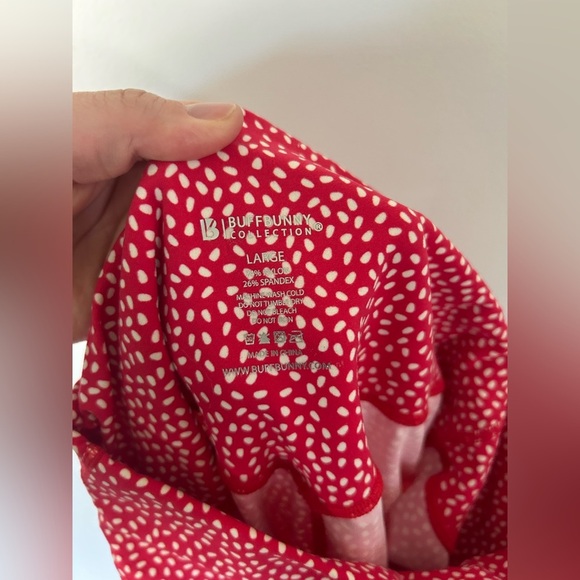 Buff Bunny Salsa Bossy Print Leggings Size Large - Picture 7 of 7